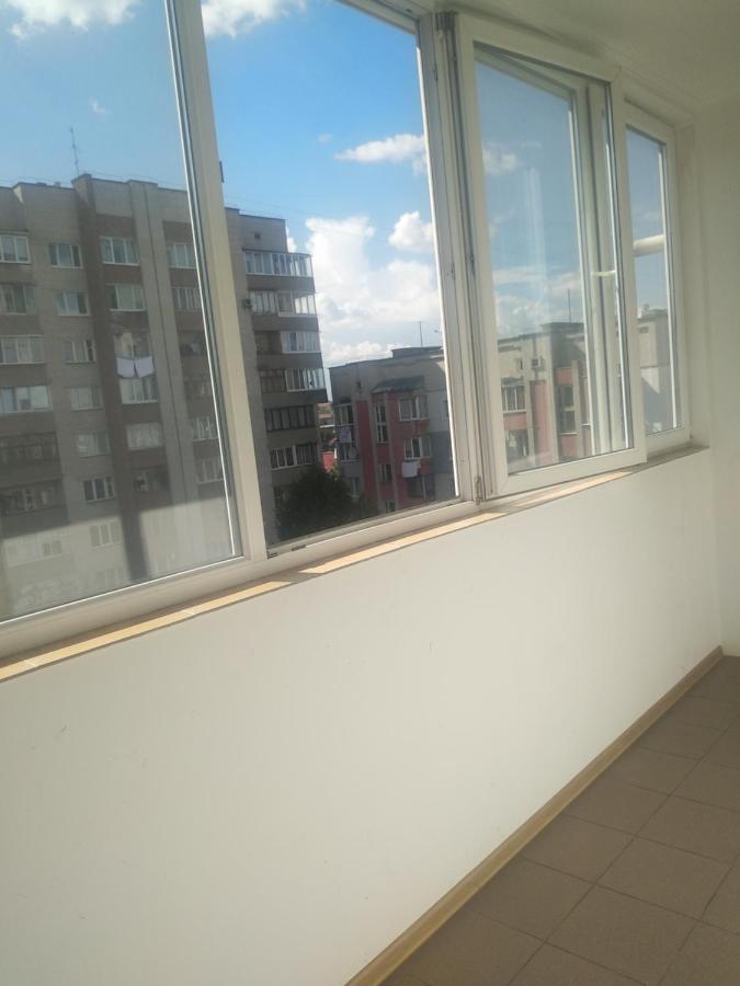 Апартаменти Липинського3,Поруч Порт Сіті Lutsk Exterior photo